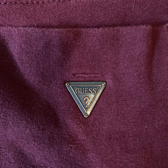 Guess Women’s Stretchy mid to low rise red jeggings soft comfy size 26 - Picture 7 of 8